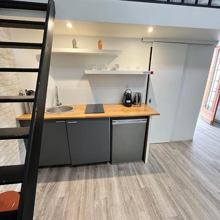 Studio spacieux avec mezzanine - Canal St Martin - Apartamento - 5