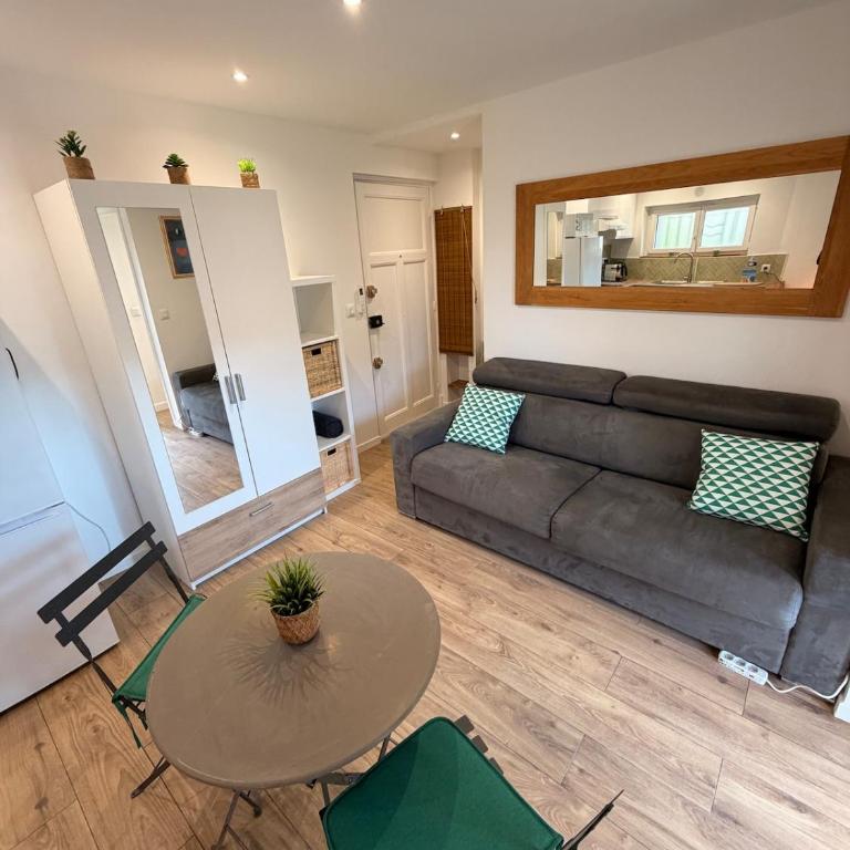 Studio lumineux avec terrasse Proche du centre ville de Nice - Appartement 1 Chambre - 10