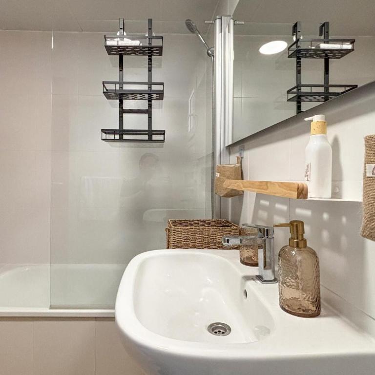 Beautiful Apartment In Torre-Pacheco With Wifi - Apartamento de 1 dormitorio - 10