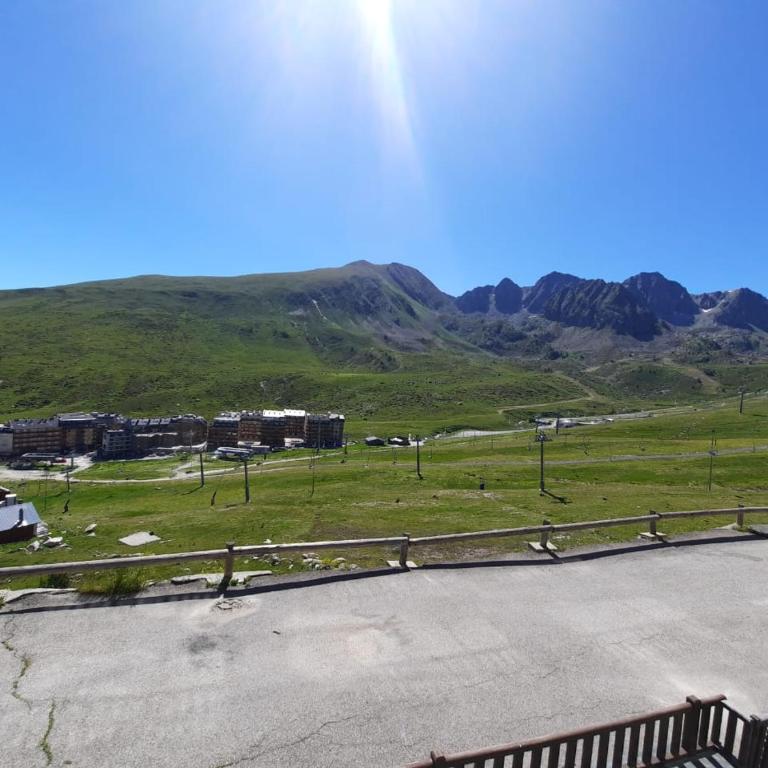 Altissim Princeps - Apartamento de 2 dormitorios con vistas - 1