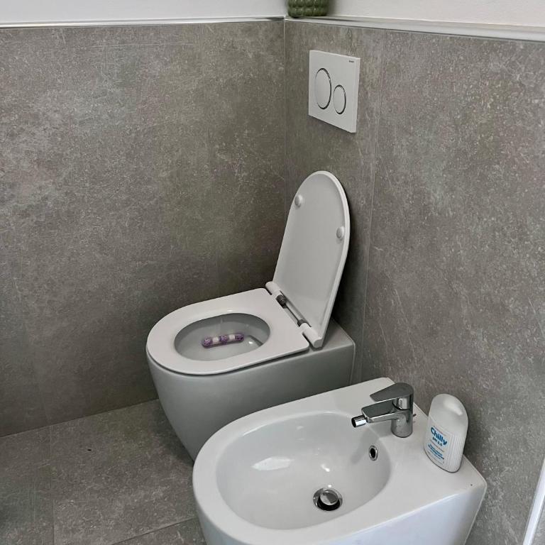 Casa Aurora Rapallo - Appartamento con 2 Camere da Letto - 9