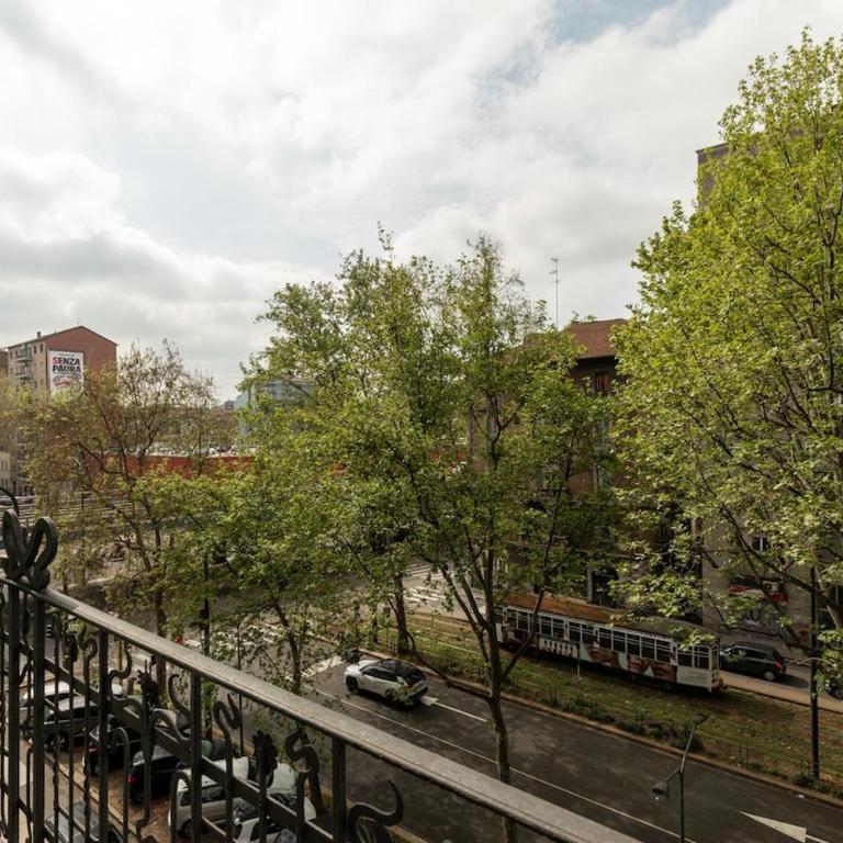 BDC - Certosa 2-BDR Xperience - Appartamento con 2 Camere da Letto e Balcone - 11
