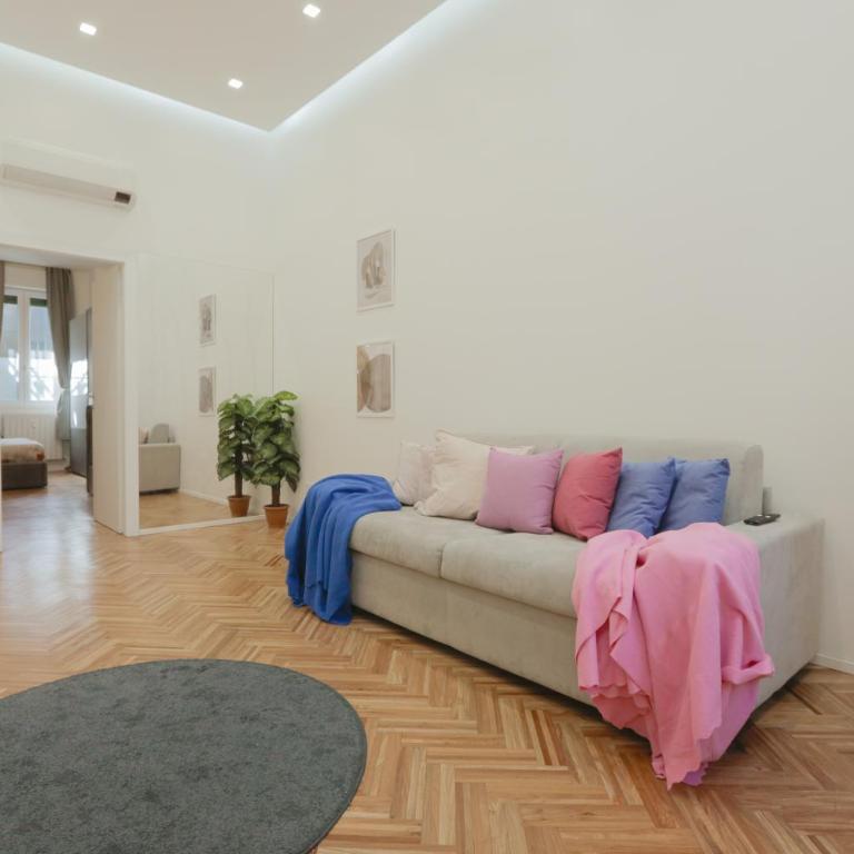 Metro - 1 GB Wi-Fi - 2 Bedrooms - Self check-in - Appartamento con 2 Camere da Letto e Vista Città - 8