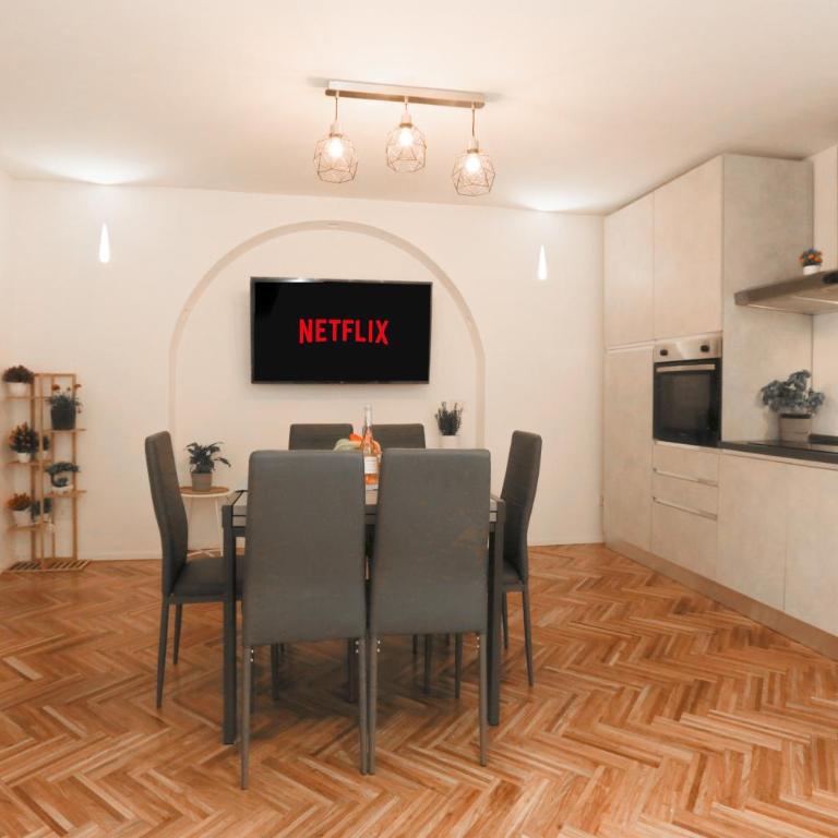Metro - 1 GB Wi-Fi - 2 Bedrooms - Self check-in - Appartamento con 2 Camere da Letto e Vista Città - 9
