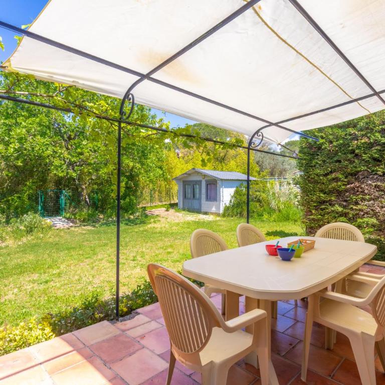 Villa 3 palmiers avec pisicne - Three-Bedroom House - 20