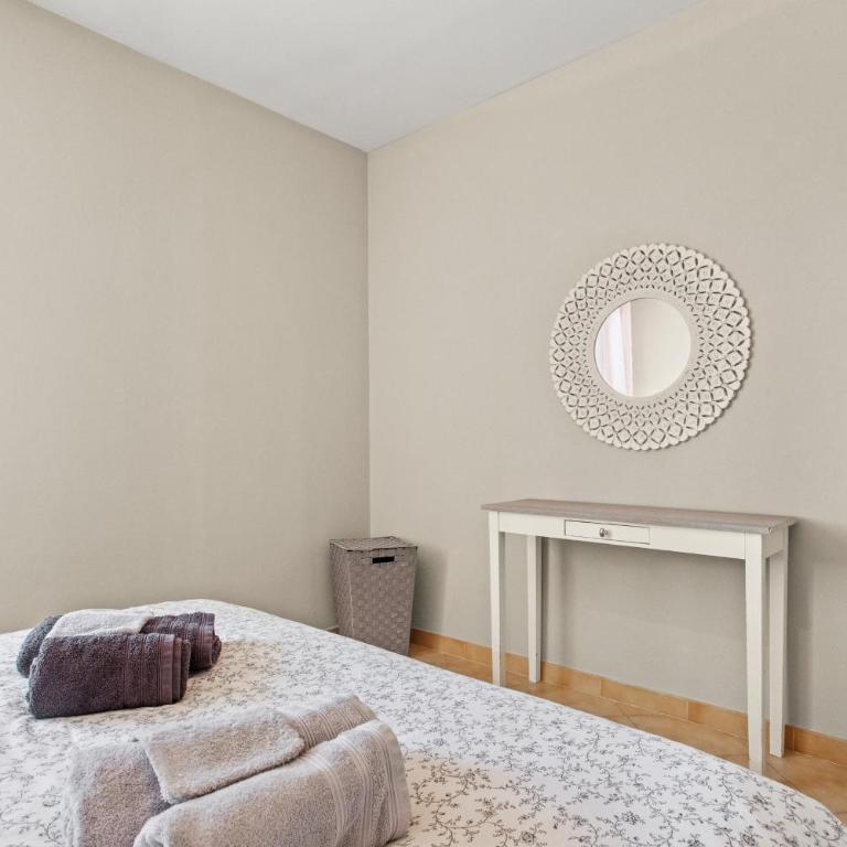 Villa 3 palmiers avec pisicne - Three-Bedroom House - 14