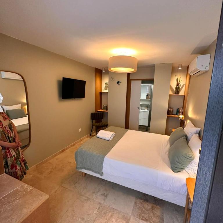 La maison d'HamiH "Gîte et Chambres d'hôtes - Chambre Double - 17