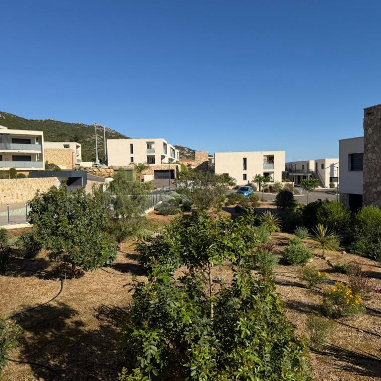 Appartement dans résidence avec piscine - Apartamento de 1 dormitorio con terraza - 10