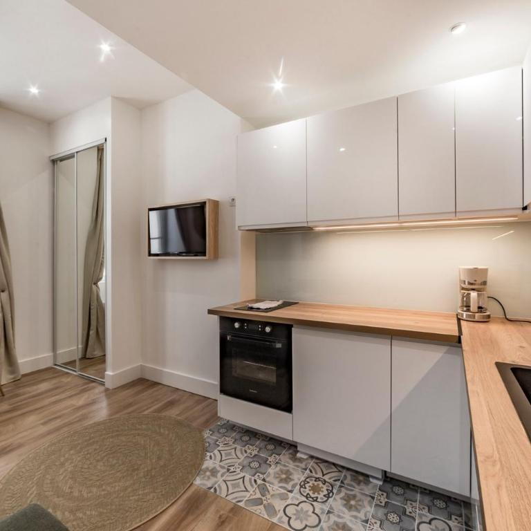 AllinLyon | T2 La palmeraie aux Gratte-Ciel - Apartment - 21