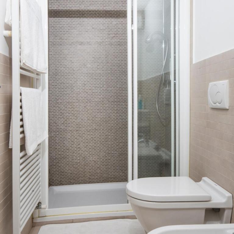 Loft21 - One-Bedroom Apartment - 8