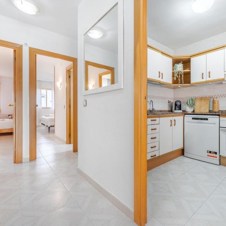 Cambrils Beach - Pool - Amazing Sunset Views - AC - Two-Bedroom Apartment - 12