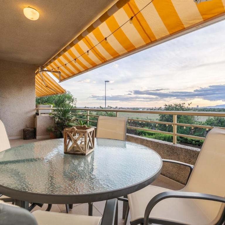 Cambrils Beach - Pool - Amazing Sunset Views - AC - Two-Bedroom Apartment - 30