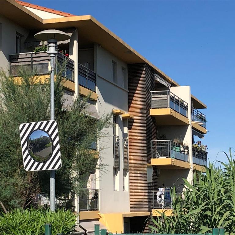 Le Palmier d'Azur - Fréjus Cais - Wi-Fi - Two-Bedroom Apartment - 2