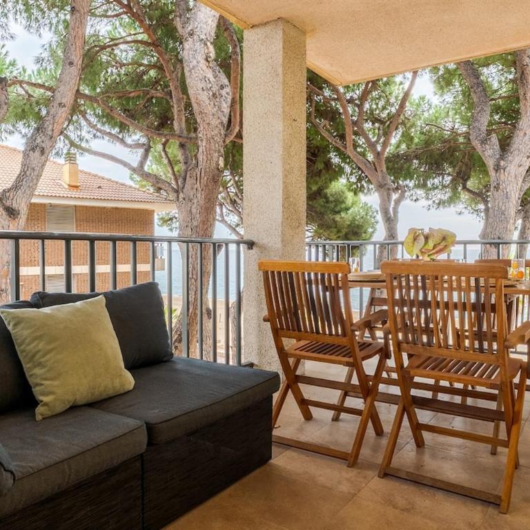 Cambrils Beach - Sea View - First Line - Parking - 2BR - Two-Bedroom Apartment - 13
