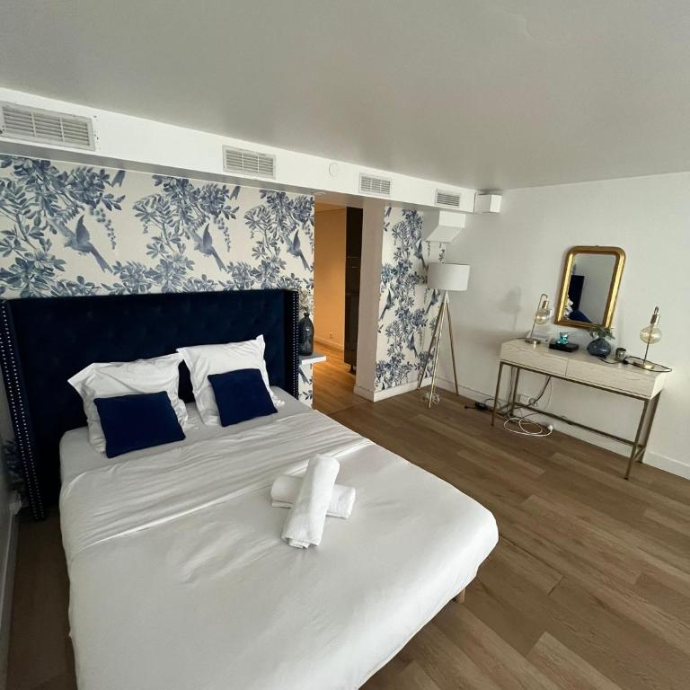 Contemporary & Cozy Studio by Canal Saint-Martin - Apartamento - 2