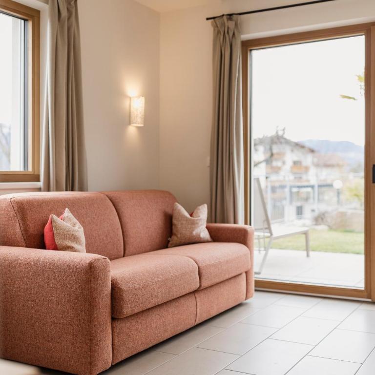 Felsenegg appartements - moderne Wohnungen im Luftkurort mit traumhaftem Garten Nähe Meran für Paare und Familien - Appartamento con 1 Camera da Letto e Vista Giardino - 24