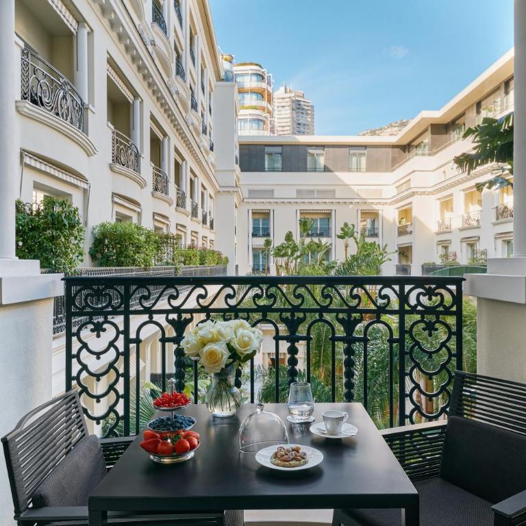 Hôtel de Paris Monte-Carlo - Superior Doppelzimmer - Blick auf die Veranda / Patio - 1