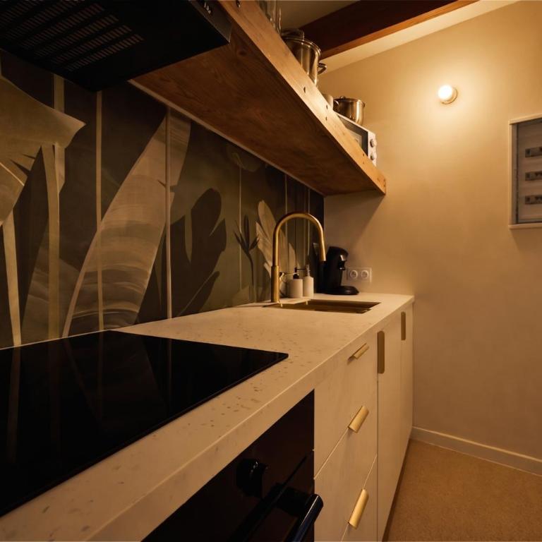 Appartement atypique sur 3 niveaux en centre-ville - Apartment mit 2 Schlafzimmern - 14