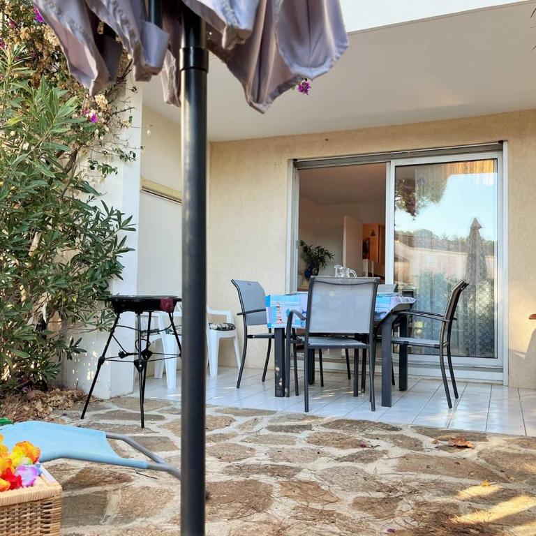 LV070-202 Appartement 2 pièces cabine 5 couchages LE LAVANDOU - Apartamento de 1 dormitorio - 1