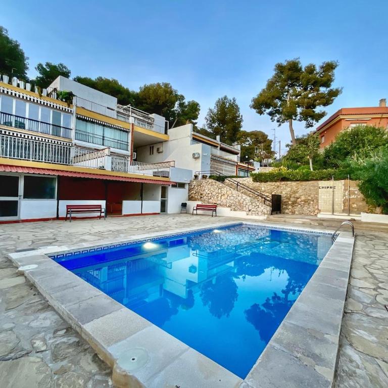 Cap Salou Beach - Sea View - Pool - AC - Parking - One-Bedroom Apartment - 26