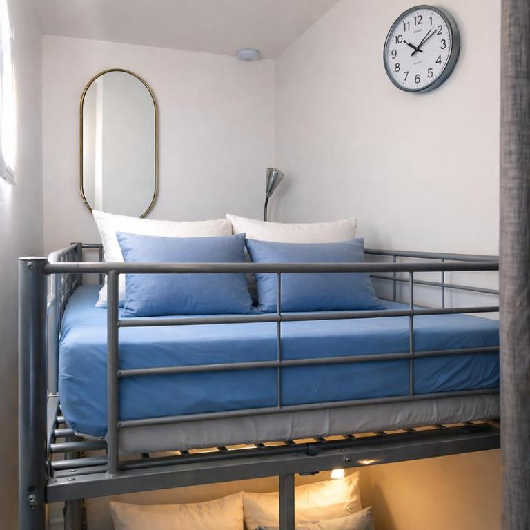 VERDON les pieds dans l'eau à 2 pas de Marseille - Two-Bedroom Apartment - 12