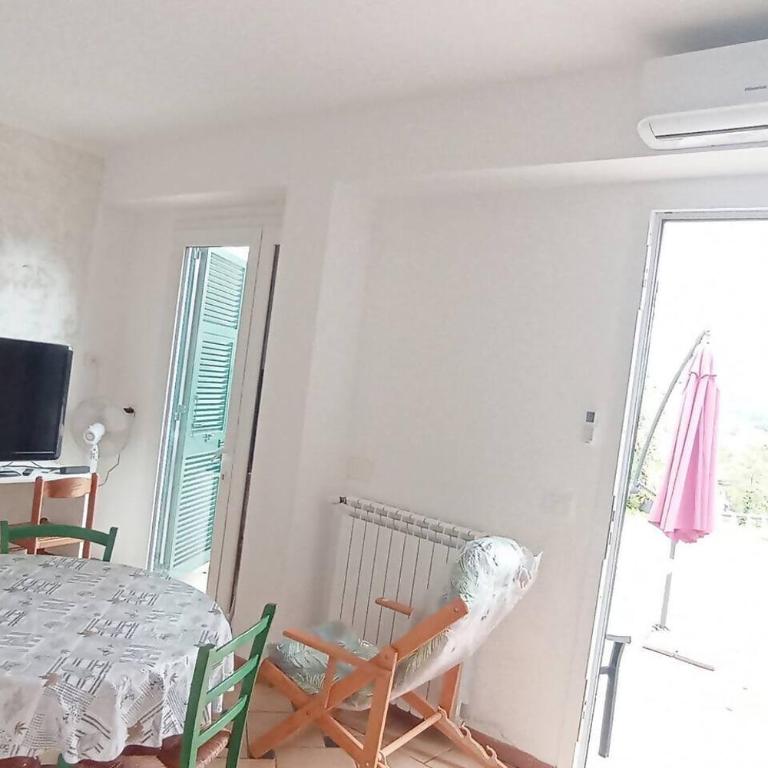 Appartamento Nettuno in Villa Daria a 2 Km dal mare golfo del Tigullio - Casa con 1 Camera da Letto - 10