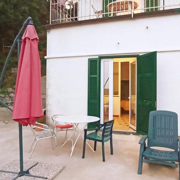Appartamento Nettuno in Villa Daria a 2 Km dal mare golfo del Tigullio - Casa con 1 Camera da Letto - 17