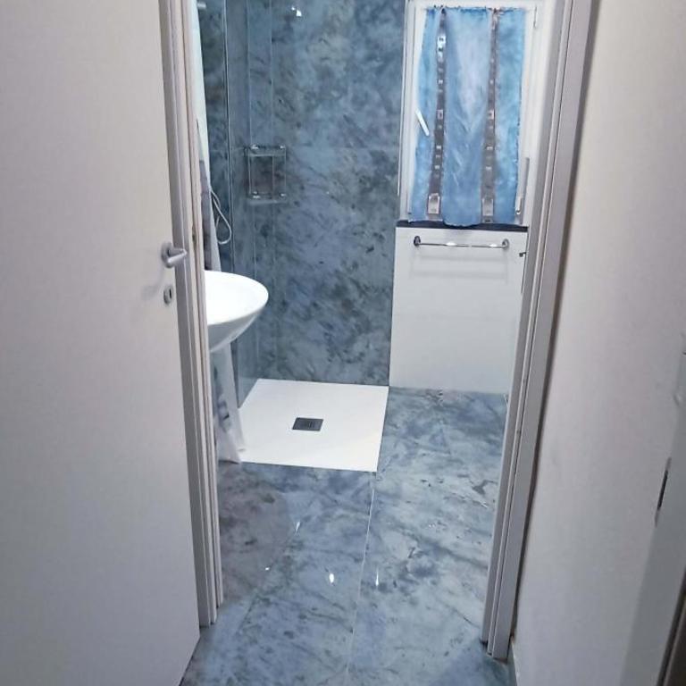 Appartamento Nettuno in Villa Daria a 2 Km dal mare golfo del Tigullio - Casa con 1 Camera da Letto - 25