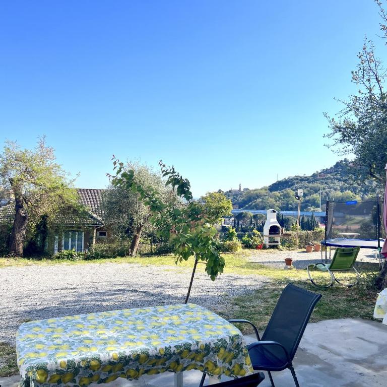 Appartamento Nettuno in Villa Daria a 2 Km dal mare golfo del Tigullio - Casa con 1 Camera da Letto - 33