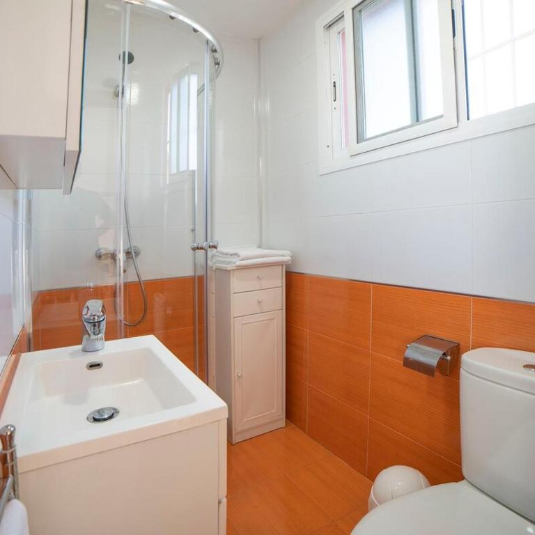 Bonito Apartamento con terraza - Pedregalejo Playa - Apartamento - 17