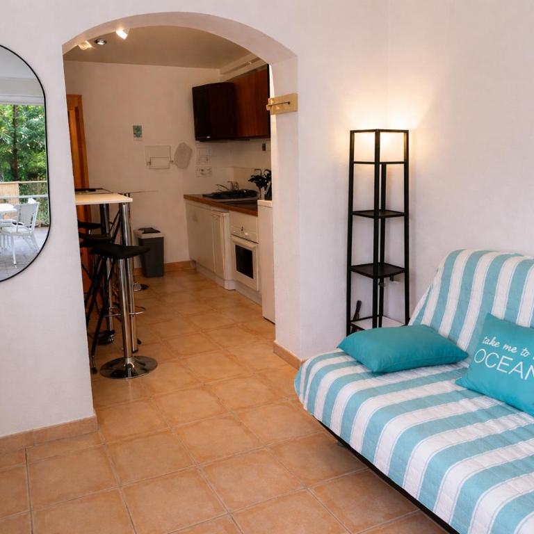 VERDON les pieds dans l'eau à 2 pas de Marseille - Two-Bedroom Apartment - 6