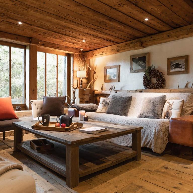 Chalet savoyard rénové, 10 pers, proche pistes, animaux admis - FR-1-304-162 - Chalet (10 Adults) - 1