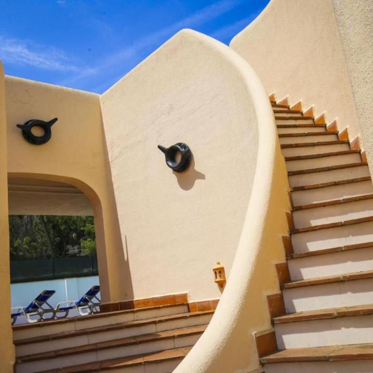 Spacious Private Villa with Pool in Salou - Villa - 10
