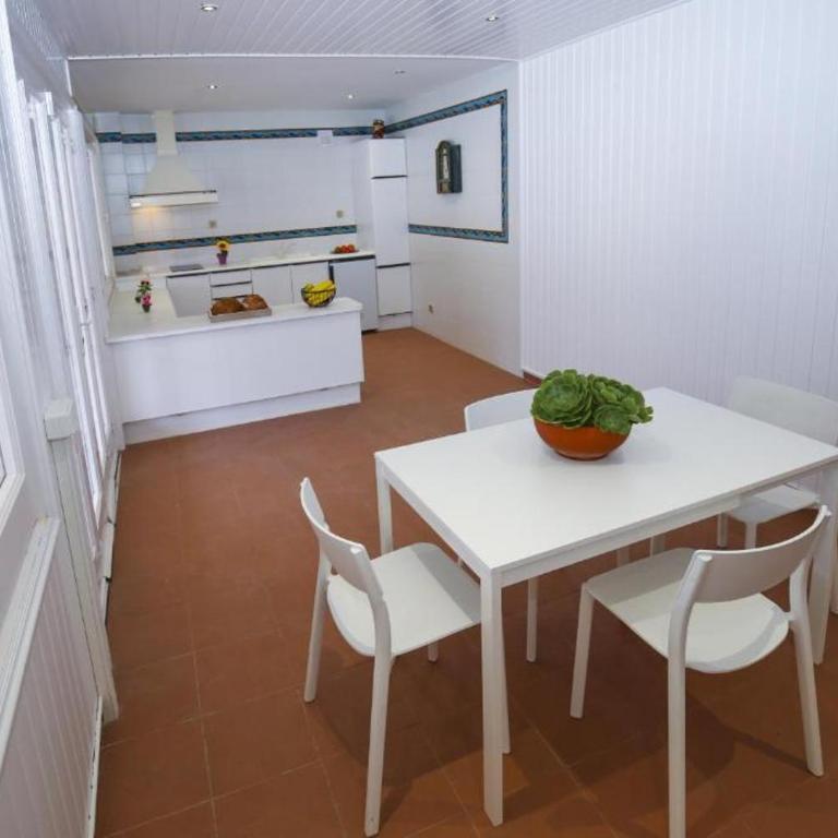 Spacious Private Villa with Pool in Salou - Villa - 14
