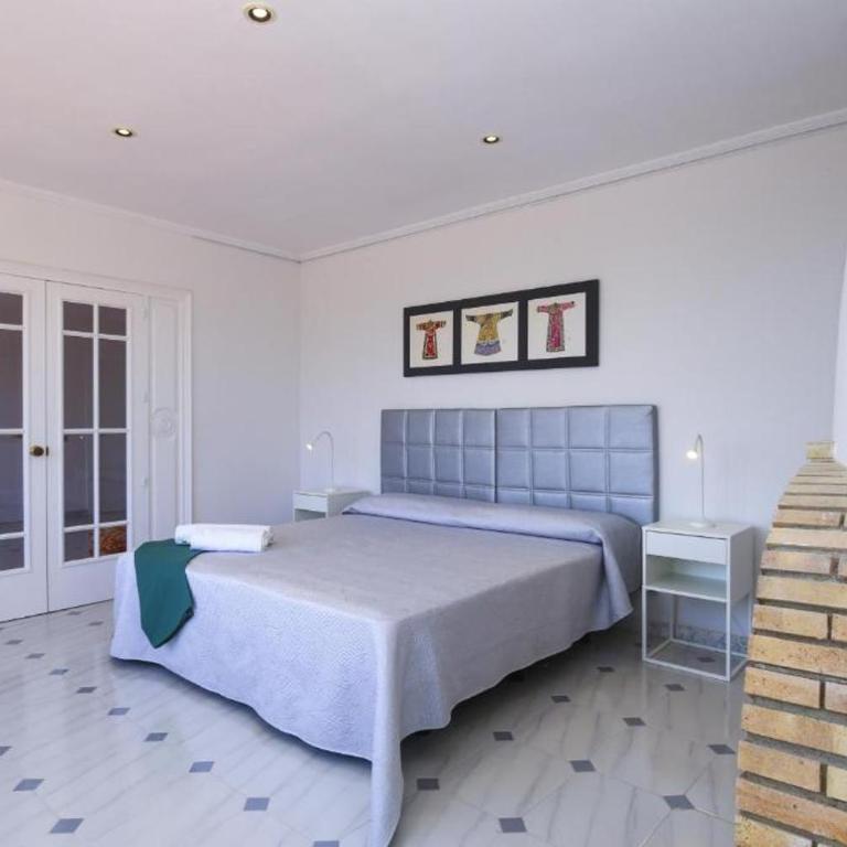 Spacious Private Villa with Pool in Salou - Villa - 30