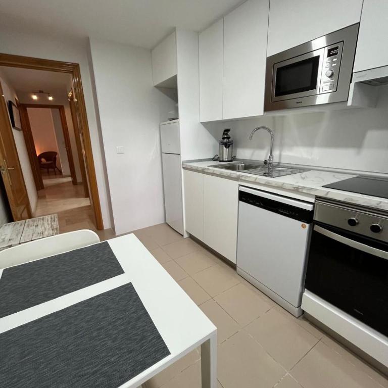 Appartement Orly - Two-Bedroom Apartment - 11