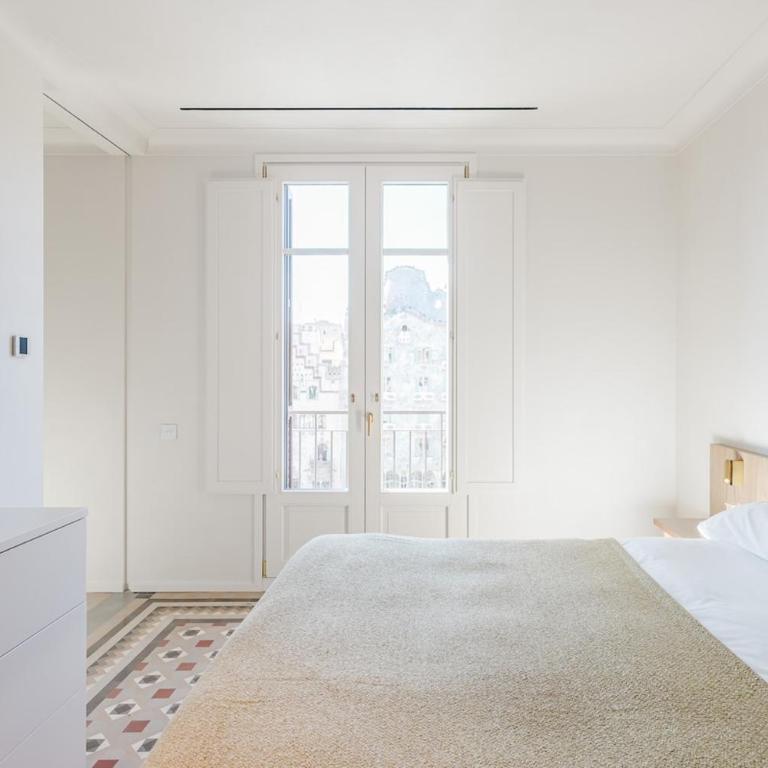 Paseo de Gracia 4 Suites big Home with Views - Apartment - 18