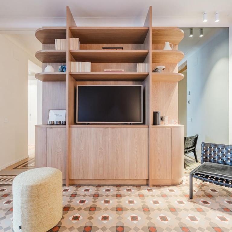 Paseo de Gracia 4 Suites big Home with Views - Apartment - 47