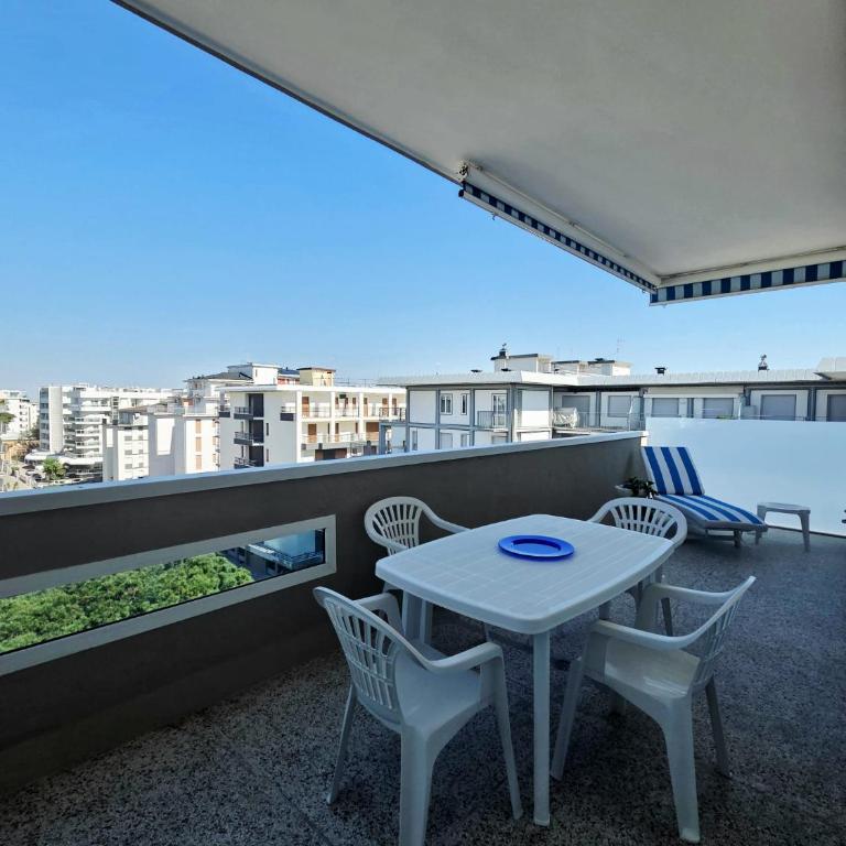 Attico La Finestra sul Mare - Appartamento con 1 Camera da Letto - 4