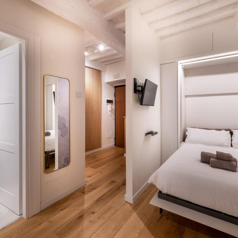 GL Suite Via Baglioni - Monolocale Deluxe - 6