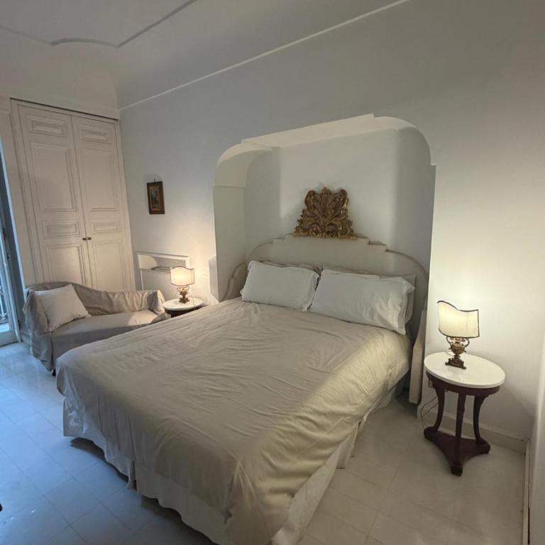 White Suite Capri - Appartamento Deluxe con 1 Camera da Letto - 11