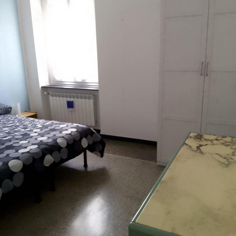 Charming 2-Bedroom Apartment in the Heart of Genova - Apartment - 6