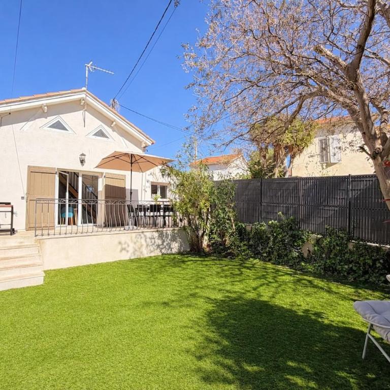 Pied-à-terre idéal à Bandol avec jardin et parking - Appartement 3 Chambres - 27