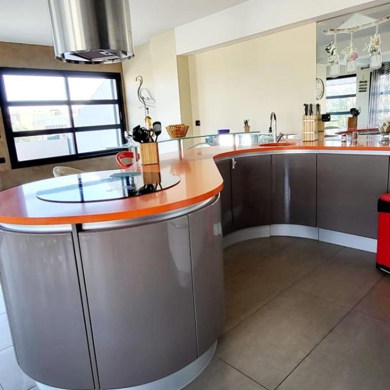 Villa Camarguaise entre centre ville et plage - Vacation Home - 9