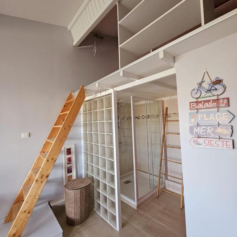 Villa Camarguaise entre centre ville et plage - Vacation Home - 18