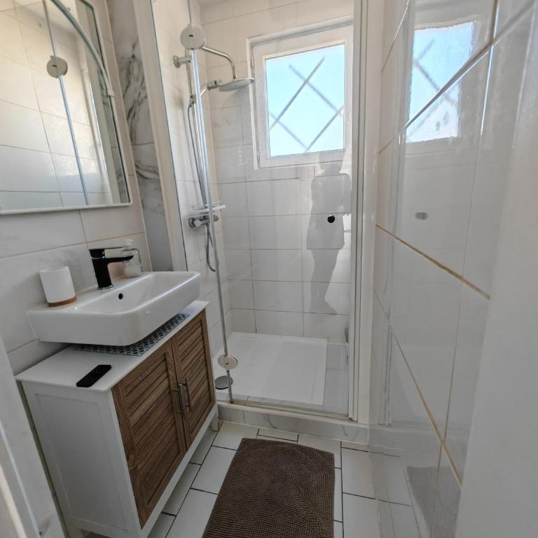 Le MABILEAU - Maison 2 Chambres - 9