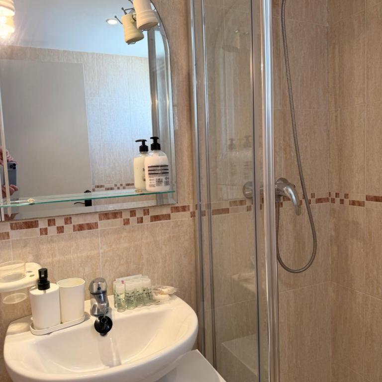 Breathtaking Sea Views Calahonda - EaW Homes - Apartamento de 3 dormitorios con vistas al mar - 17