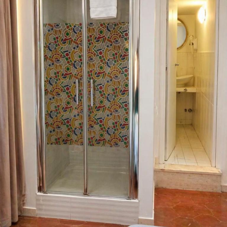 Flowers Apartments Rome City Center - Appartamento Deluxe - 25
