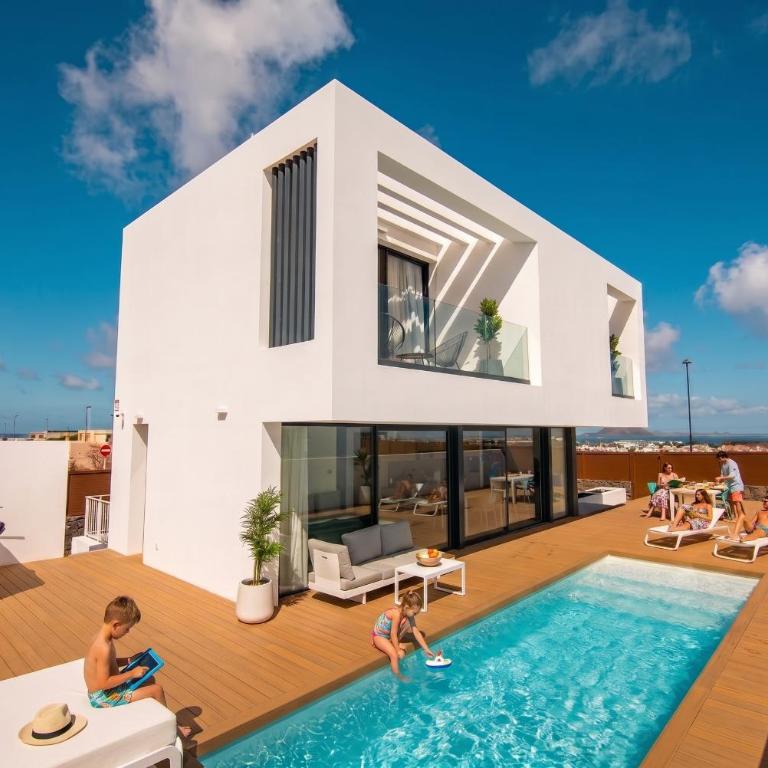 Villa Yolo Sur Private Pool Corralejo By Holidays Home - Villa de 3 dormitorios - 1