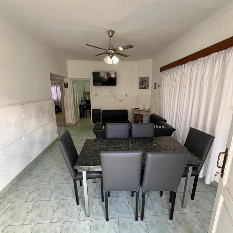 Tu hogar en San Rafael - Two-Bedroom House - 14